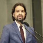 DEPUTADO DIOGO MORAES VOTA A FAVOR DO PROJETO DE APOIO AO POLO DE CONFECÇÕES