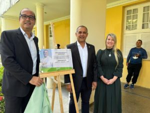 NINO DE ENOQUE RECEBE HOMENAGEM DO HOSPITAL DE CÂNCER DE PERNAMBUCO PELA IMPORTANTE CONTRIBUIÇÃO PARA A INSTITUIÇÃO