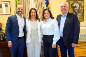 PREFEITA CÉLIA SALES E DEPUTADO ROMERO SALES FILHO LIDERAM PARCERIA COM RAQUEL LYRA PARA IMPULSIONAR O DESENVOLVIMENTO DE IPOJUCA E PERNAMBUCO